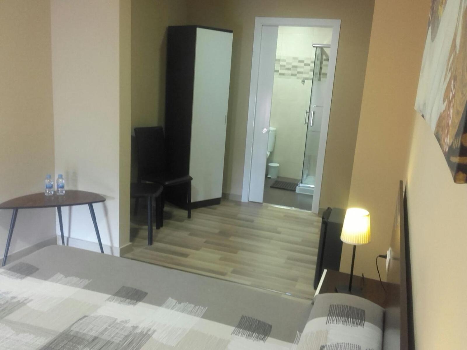 Pension Avenida Vilafranca del Penedes Room photo